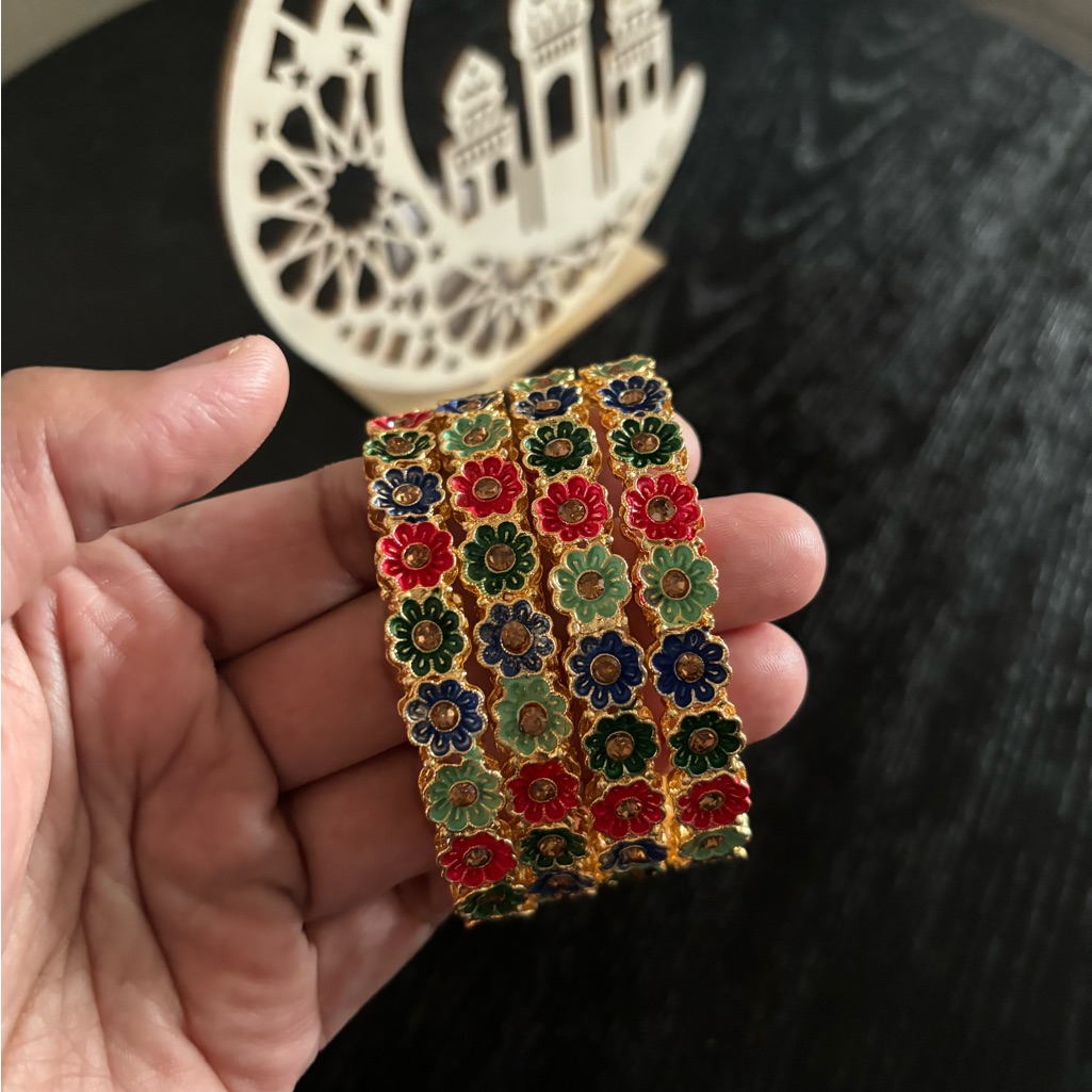 4 Pc Indian Bangles Set 35$